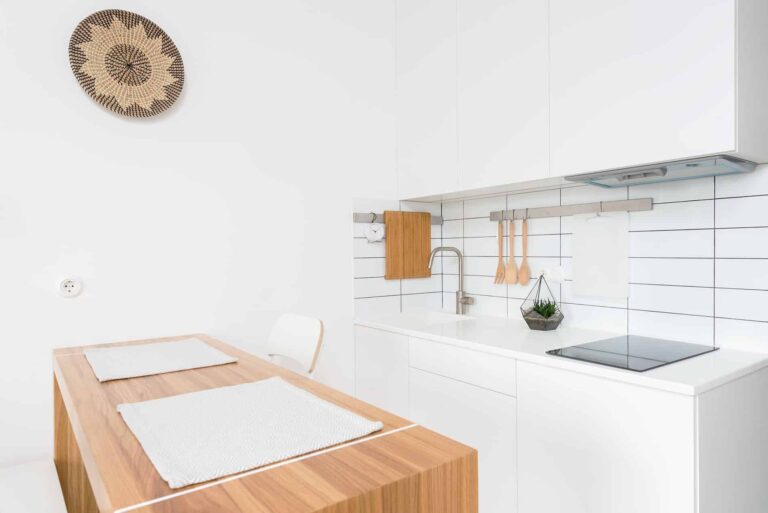 Dansk møbeldesign gennem tiden: Stole, borde og sofaer der definerer stilen